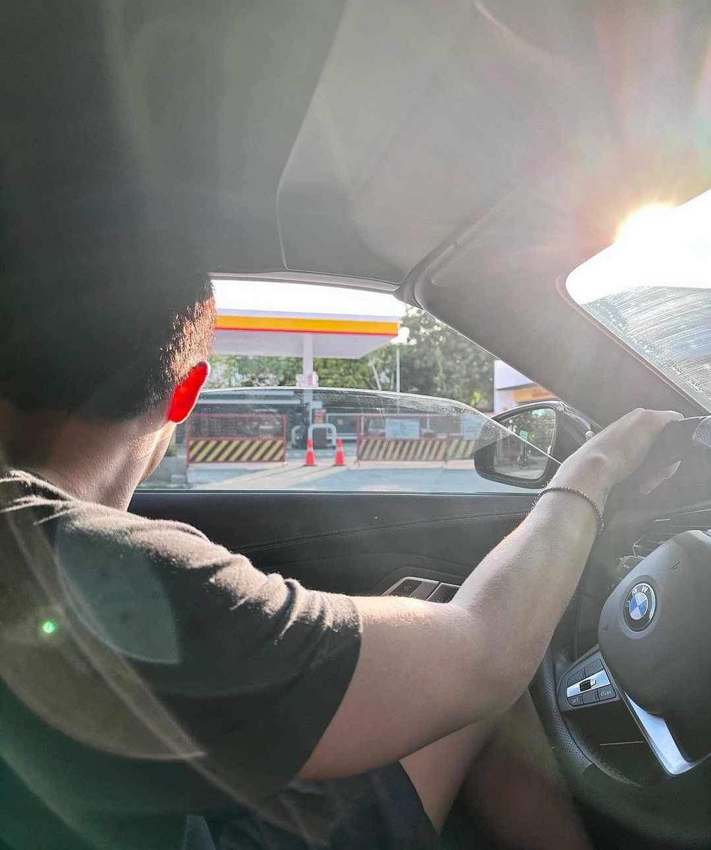 Gwyniee10DB's tweet photo. Tama talaga ako Ng Nakita hahaha
BELLE ROADTRIP VISUALIZER
#RoadtripVisualizer
#BelleMariano @bellemariano02 https://t.co/f49artmbjw