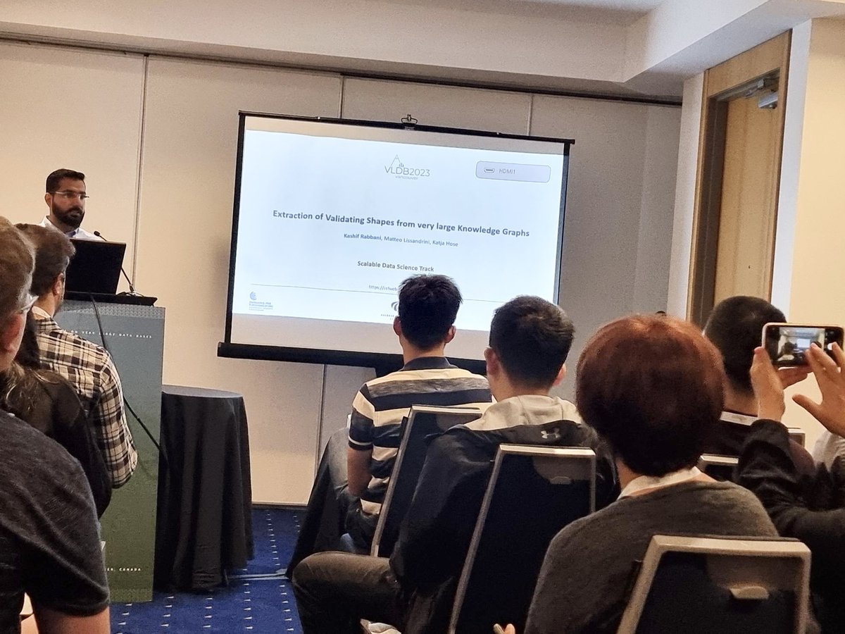 chkashifrabbani's tweet image. It is my great pleasure to present our paper on improving data quality in very large knowledge graphs at @VLDBconf-2023 in Vancouver Canada.
 Read more on relweb.cs.aau.dk/qse/
#graphs #scalableDataScience @CompSciAAU @dkw_aau