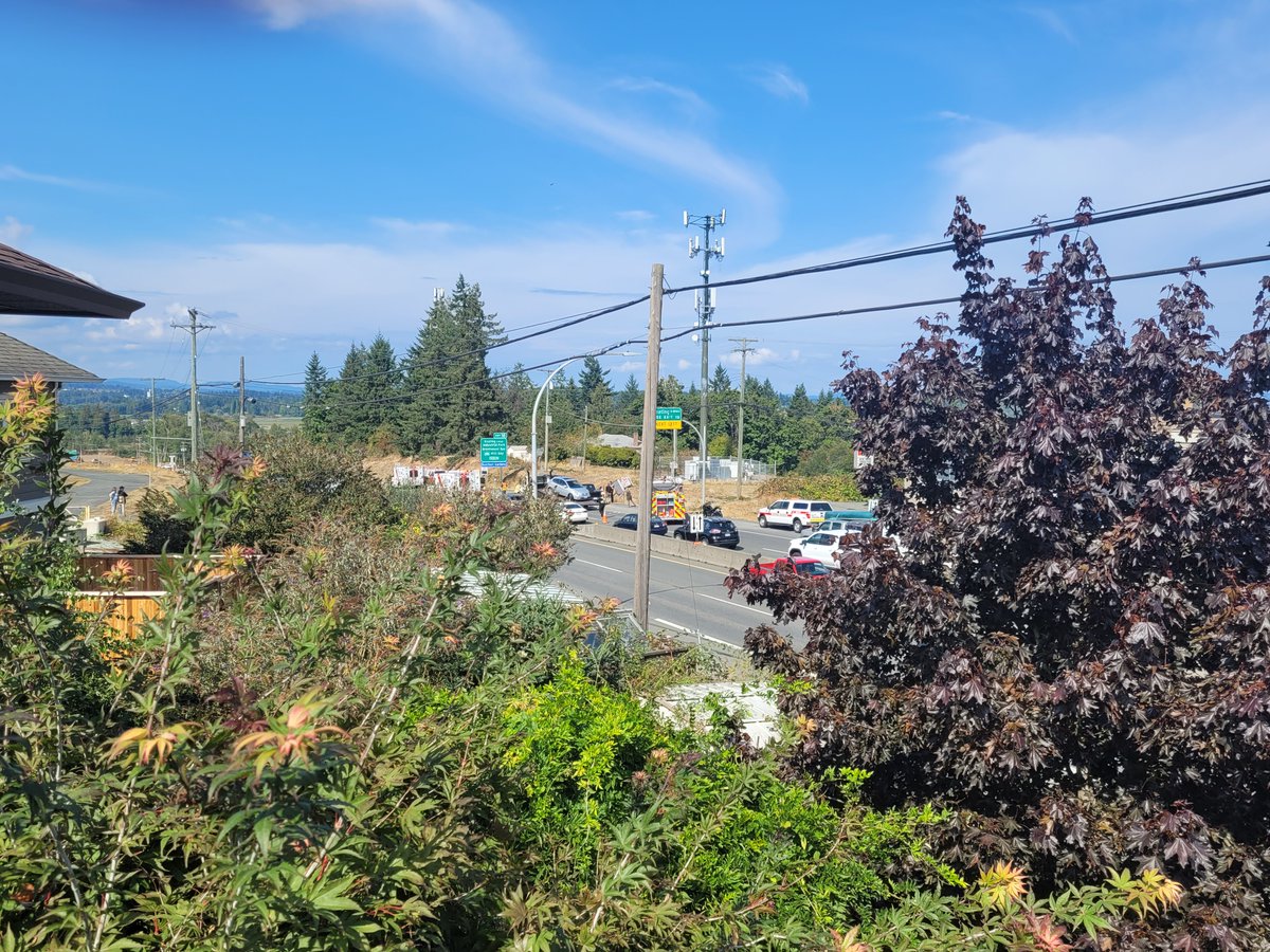 Watch for delays on the Pat Bay Highway in both directions due to a 3-vehicle crash near Keating Cross Road. #yyjtraffic