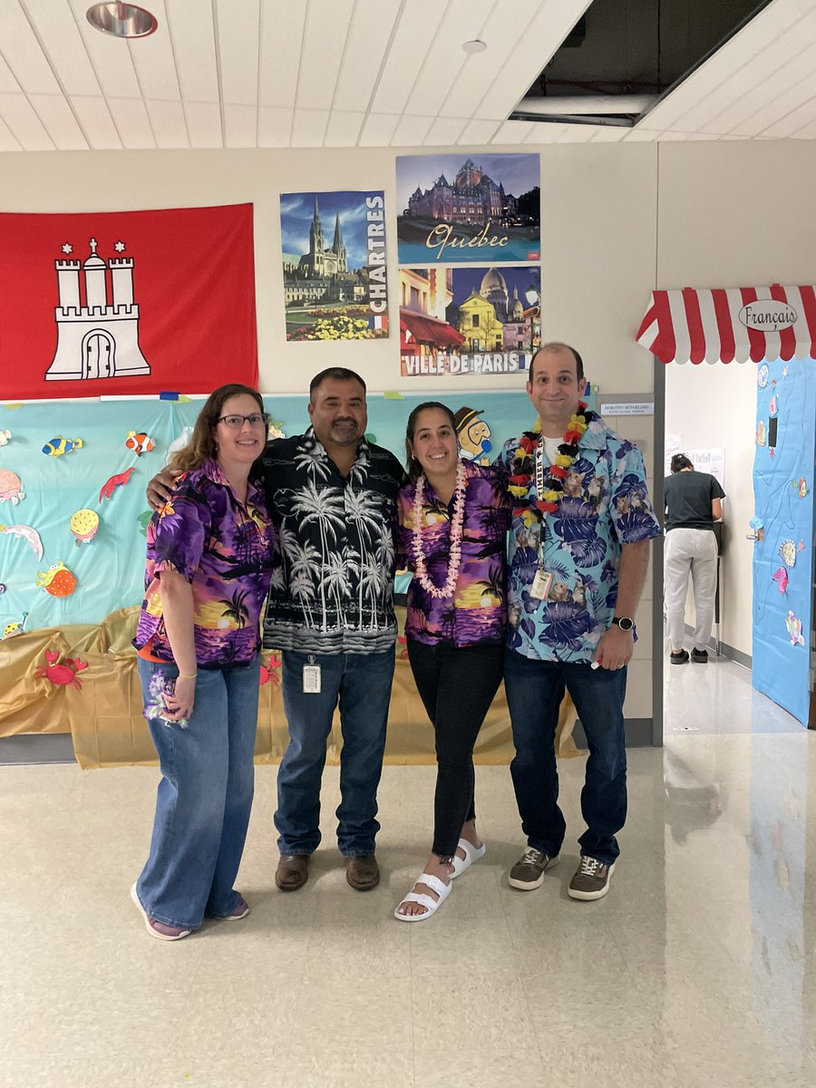 Feeling Tropical🌴 🌺 ☀️ #tropicalthursday #TCHS #worldlanguagedpt #Hocoweek <a href="/BiggsTCHS/">Señora Biggs</a> <a href="/TimberCreek_HS/">Timber Creek High School</a> @TCHSstuco