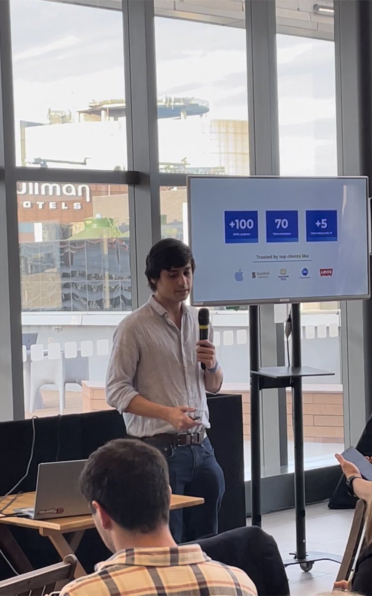 Día de pitches de las empresas frente a inversores y startups que están en <a href="/cubo_network/">Cubo Itaú</a> . Felicitaciones a todos! <a href="/Marvik_AI/">Marvik</a> <a href="/OkaraTech/">OKARATech</a> <a href="/codiversitytech/">Codiversity</a> <a href="/Soy_Delivery/">SoyDelivery</a> <a href="/FlipandoAI/">Flipando</a> <a href="/wearebinco/">Binco</a> #Weavee <a href="/brokerware/">Brokerware</a> <a href="/GODOWORKS/">GODOWORKS</a> #levelup #aitinn #tecspal <a href="/WILD_Fi/">WILD FI</a> 
<a href="/ItauUruguay/">Itaú Uruguay</a> <a href="/CutiUy/">Cuti</a>