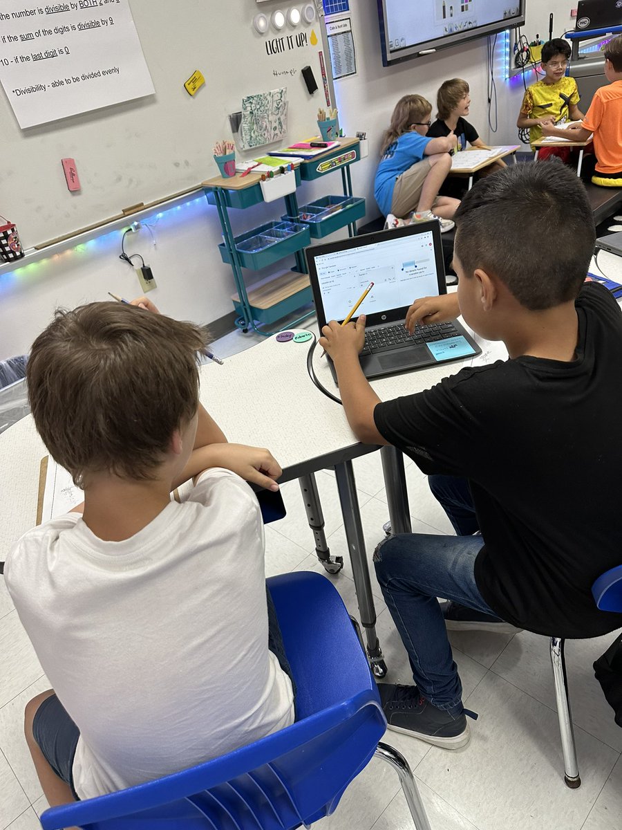 Mrs. Cain tweet media