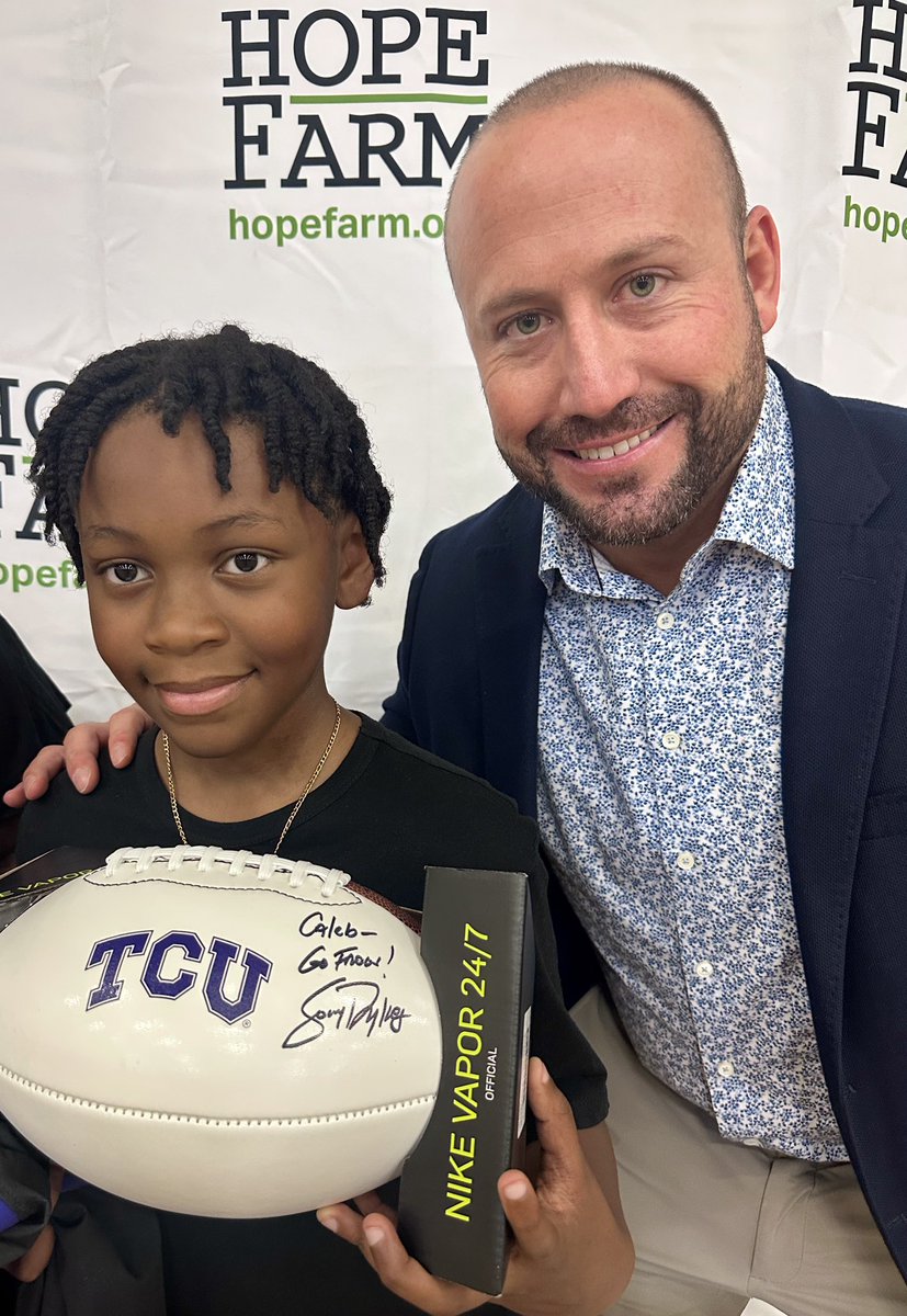 dmleasing's tweet photo. It is an awesome day when we can team up with 2 of our favorites, @HopeFarmInc and @TCU_Athletics to deliver 2 tickets for this Saturday’s home game and a signed football from Sonny Dykes to Caleb Smith and his mom. At D&amp;M Leasing we believe in making family memories. #GoFrogs 🐸 https://t.co/pKrqqFUT9u