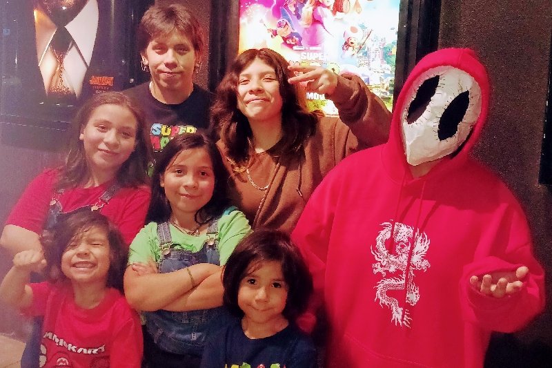 roxy_h82's tweet photo. Please support my GoFundMe campaign: https://t.co/YT36ovmpVz #GoFundMe #familyinneed #familyneedshelp #HelpUs https://t.co/NvT3rghNyx