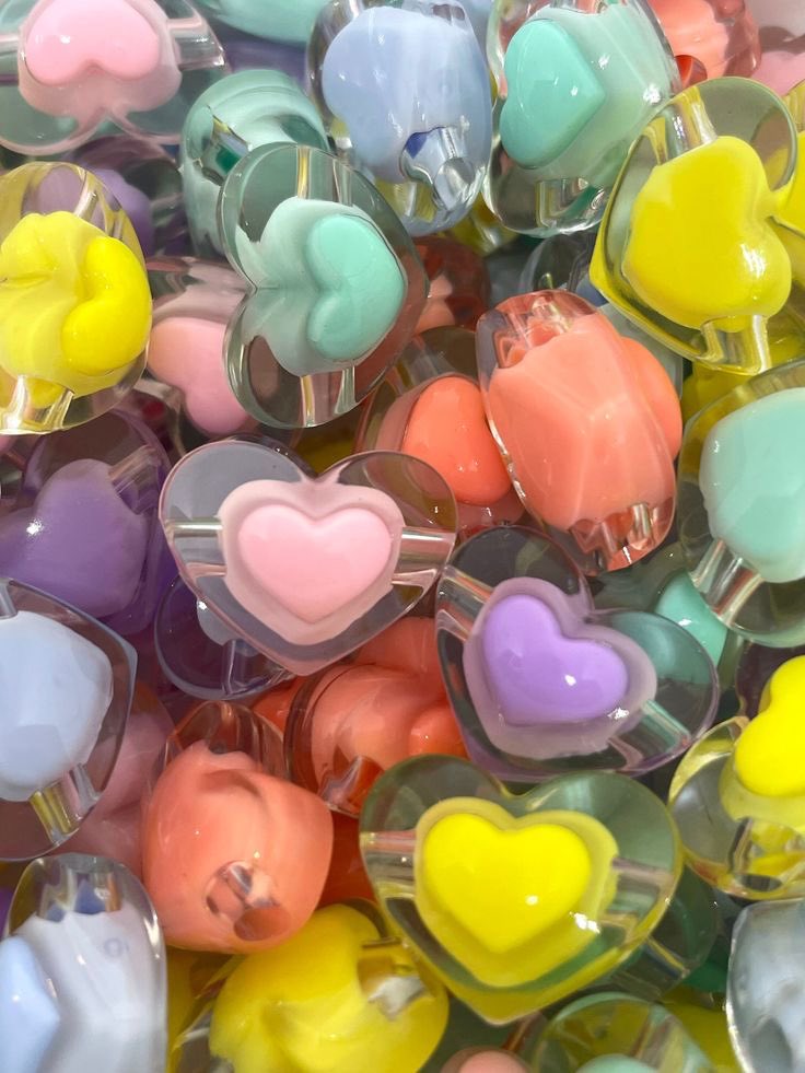 SoftnessDaily's tweet photo. beads 🎀 https://t.co/rK8BPSSjCZ