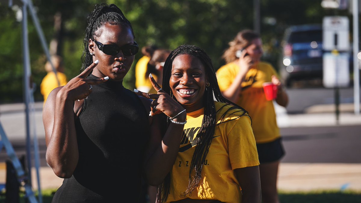 Happy Gameday, Tigers! 🏈