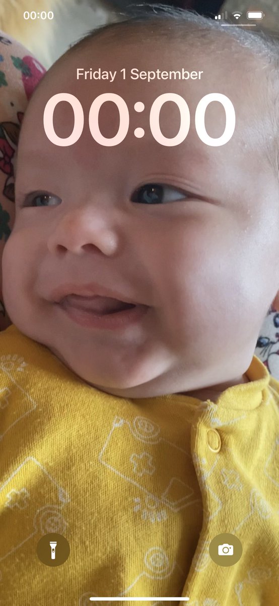 itsjustroxy's tweet photo. Happy 1st of September 🥳🥰 https://t.co/p6N0H6Hql9