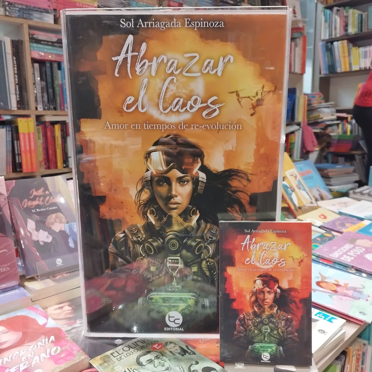 solarriagada (@solarriagada) on Twitter photo Sábado 2 de septiembre a las 12 hrs en <a href="/trayectobooks/">Trayecto Bookstore</a> será el lanzamiento de mi novela Abrazar el Caos! Les esperamos junto a <a href="/Trayectoeditor/">Editorial Trayecto</a> #LibrosRecomendados Sábado 2 de septiembre a las 12 hrs en <a href="/trayectobooks/">Trayecto Bookstore</a> será el lanzamiento de mi novela Abrazar el Caos! Les esperamos junto a <a href="/Trayectoeditor/">Editorial Trayecto</a> #LibrosRecomendados
