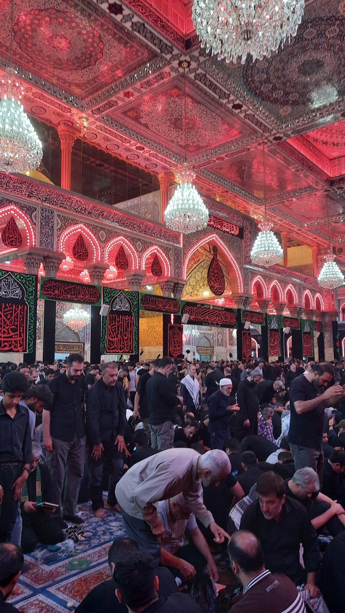 abdolabbas133's tweet photo. شبِ جمعه حرم سیدالشهدا دعاگوی همتون هستم... https://t.co/dgS6ZcgPVb