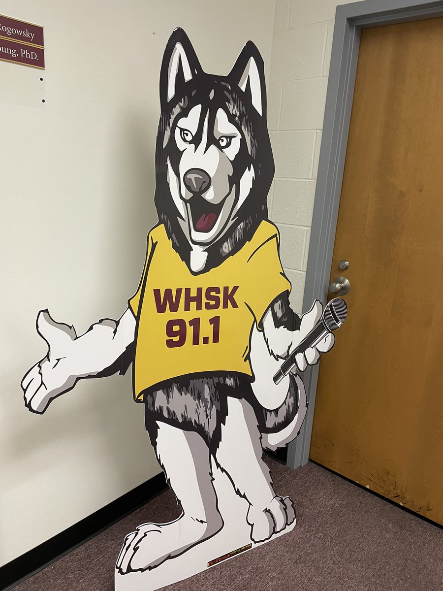 WHSK911's tweet photo. when i say i got that dog in me this is what i mean https://t.co/Jznx6xD9P5
