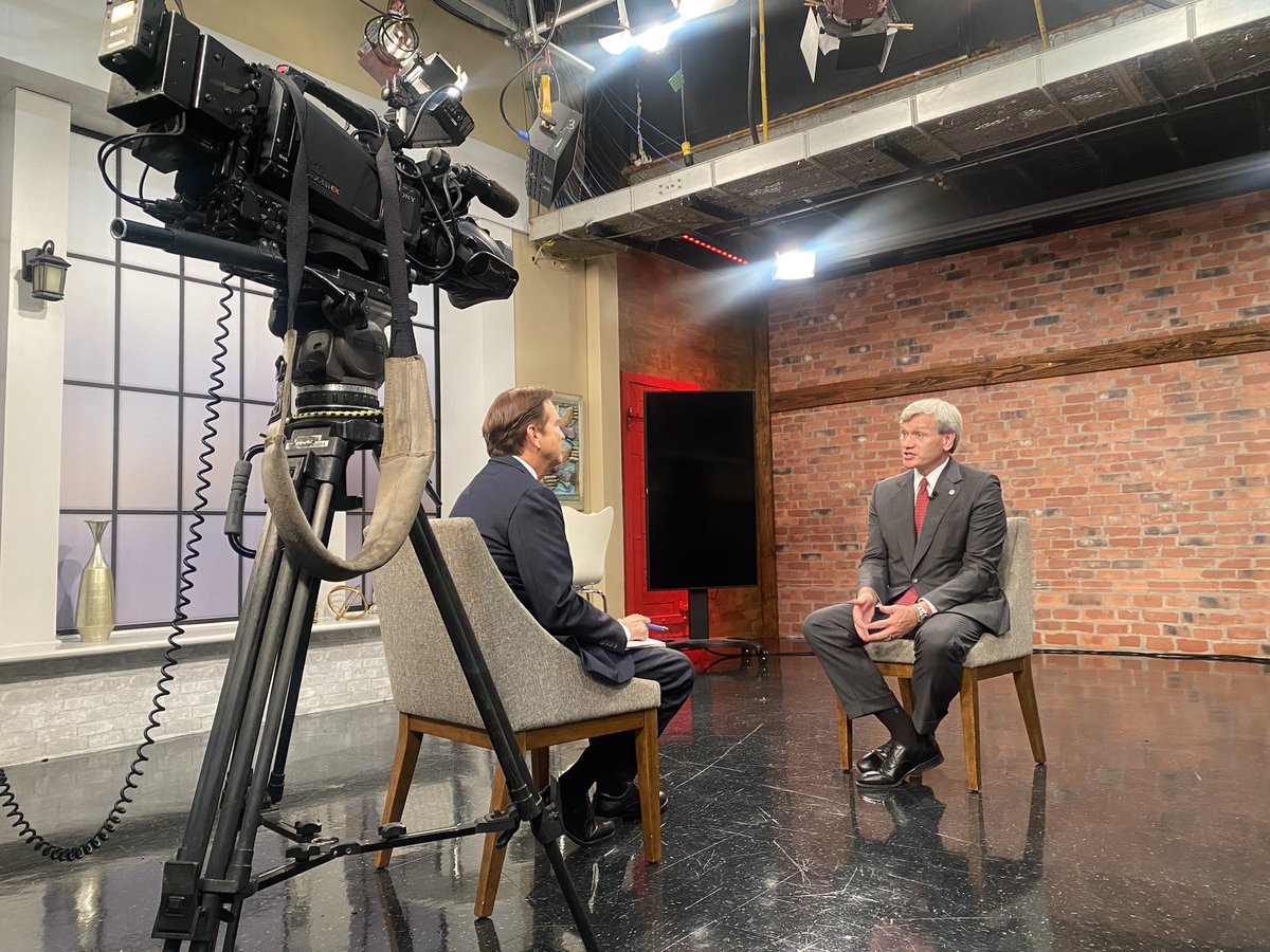 Thanks <a href="/PMurphyWWL/">Paul Murphy</a> and the team at <a href="/WWLTV/">WWL-TV</a> for the great interview today discussing plans for my Administration. I look forward to visiting regularly once I take office!