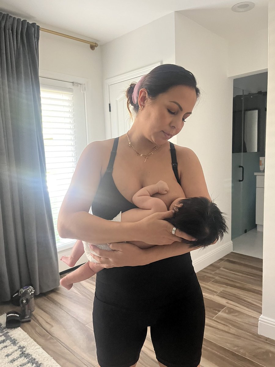 anjelahjohnson's tweet photo. As breastfeeding awareness month comes to a close, I wanted to share some photos of me and Rosie. I have loved reading your breastfeeding stories, and thank you all for sharing with me. https://t.co/IMPiIcjEhx