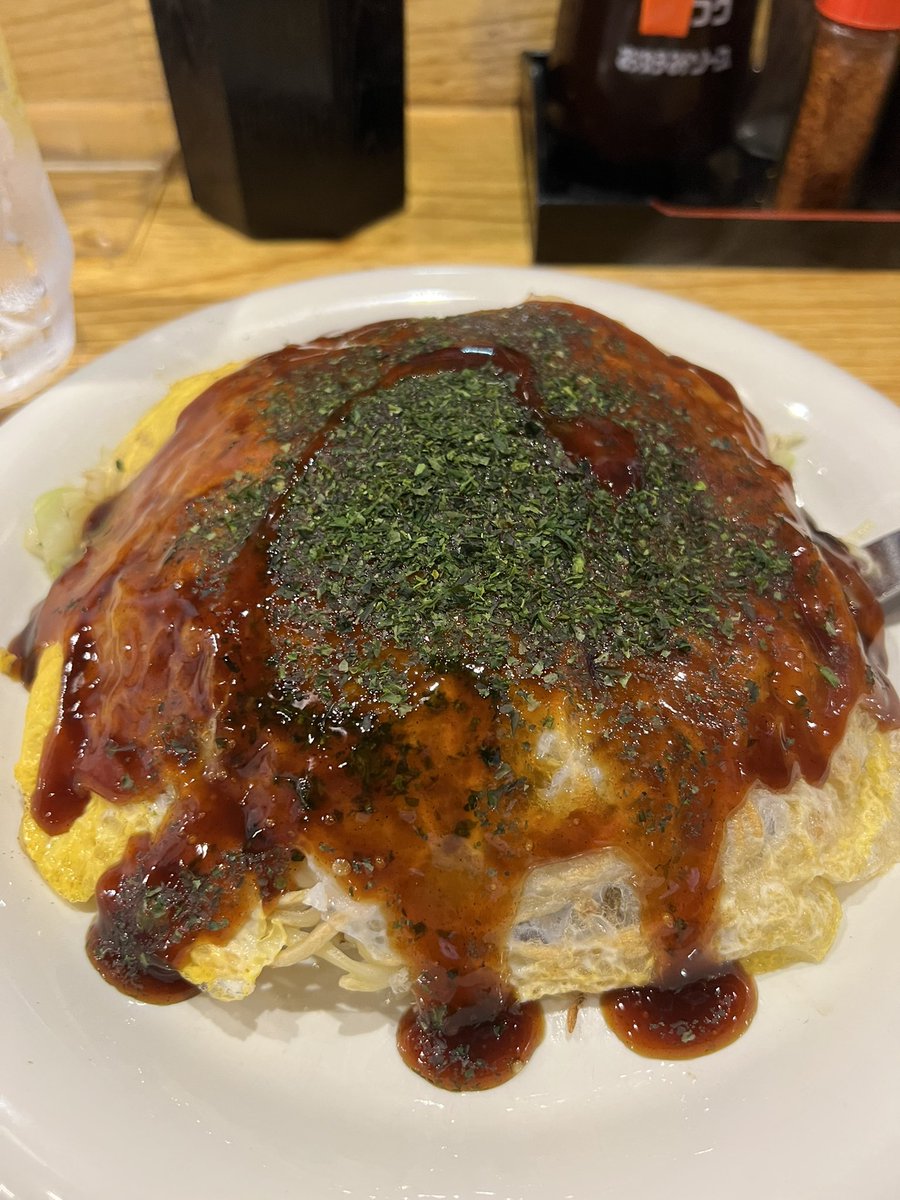 we_factory's tweet photo. ありがとう ごはん 

ランチに行くたびに、いつもの！で、

通じる広島焼き屋さんのお好み焼き

一週間に一度は食べないと

・・既にルーティン化して���ます https://t.co/ytUGDNxdDL