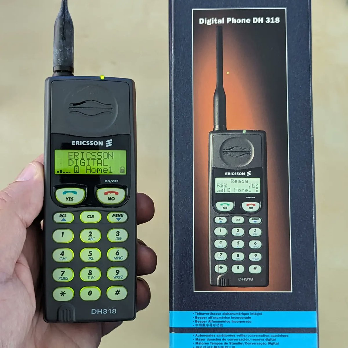 MobileKeepers's tweet photo. Dive into the past with the iconic Ericsson DH318 TDMA/AMPS 800 MHz phone from 1996! Every device is a time capsule, holding its unique story. What's YOUR cherised vintage phone? Drop your fav in the replies! 👇 #throwbacktech #techtreasures #ericsson #cellphonecollector https://t.co/ZbGiaVwFnI
