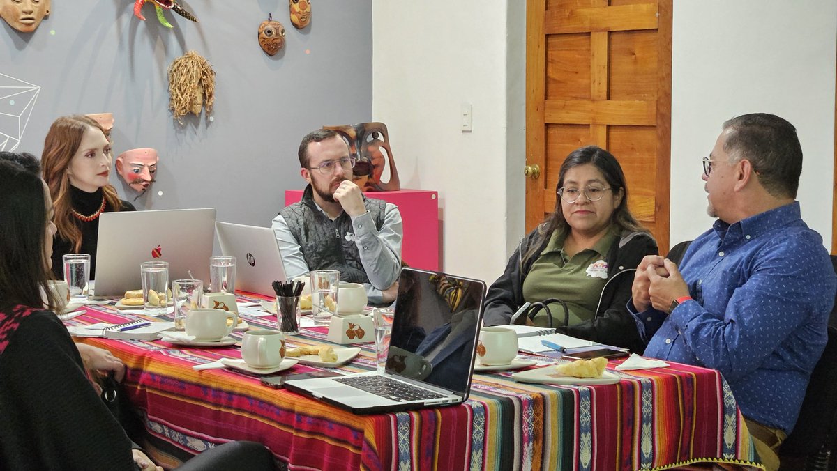 CIDAPAMERICA's tweet photo. 🤩 Se viene el #FAAM2023! El Festival de Artesanías de América, arranca con sus preparativos gracias al trabajo conjunto 🤝 con numerosas instituciones públicas y privadas del país. ¡Continuamos! 😊 https://t.co/T8SiBjrIqL