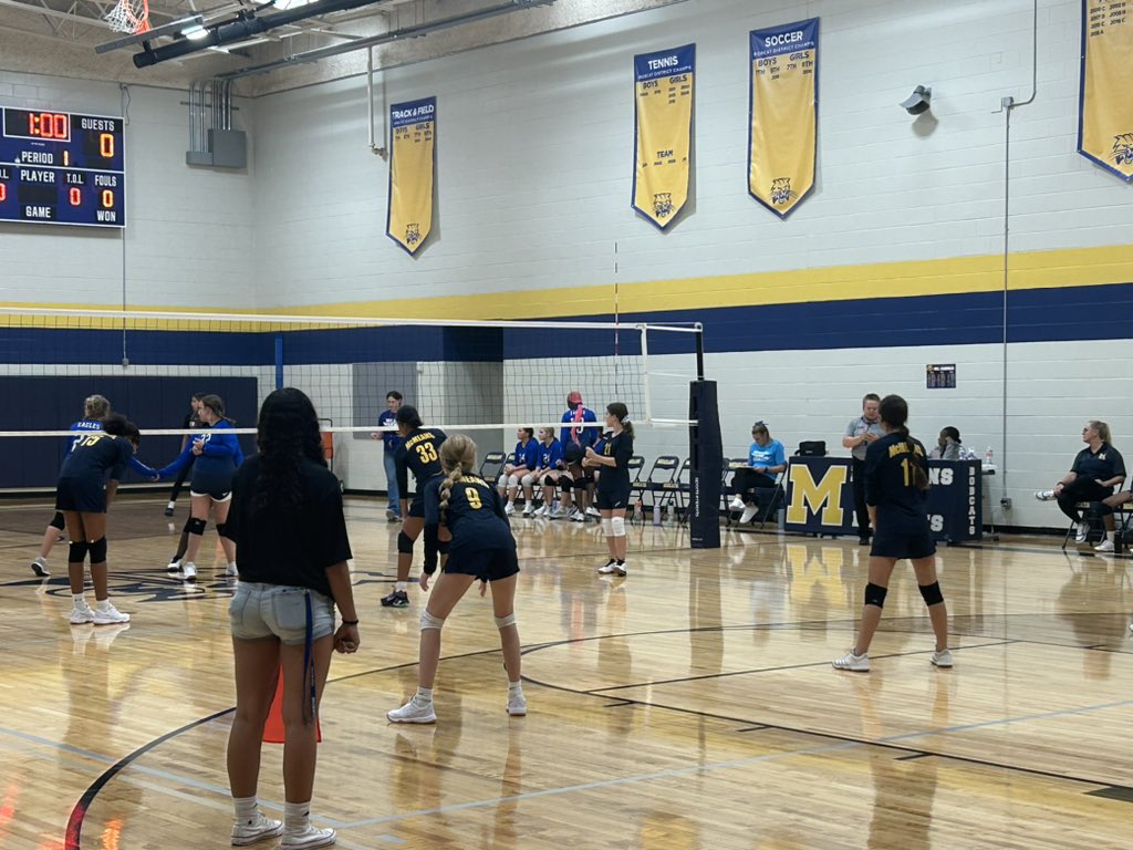 kevinmnewsom's tweet photo. Tough loss in 3 for the 7C Bobcats.  Up next is 7B.  A big thank you to @taylor_vball for coming out and supporting future Mustangs. https://t.co/vCNBc2Ky2t