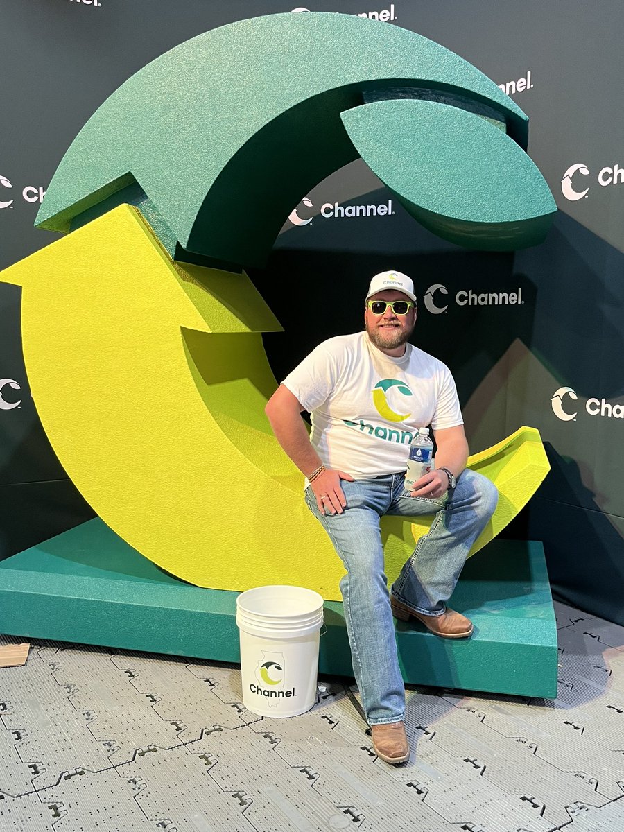 ChannelSeed's tweet photo. That’s a wrap for day 3️⃣ and #FPS23! Thank you to all who came out to see us this week and make it the special one it was. Until next time, Decatur! 🤝🌱⬆️ #ChannelingUp #PlacedToPerform https://t.co/wJ26oU23dv