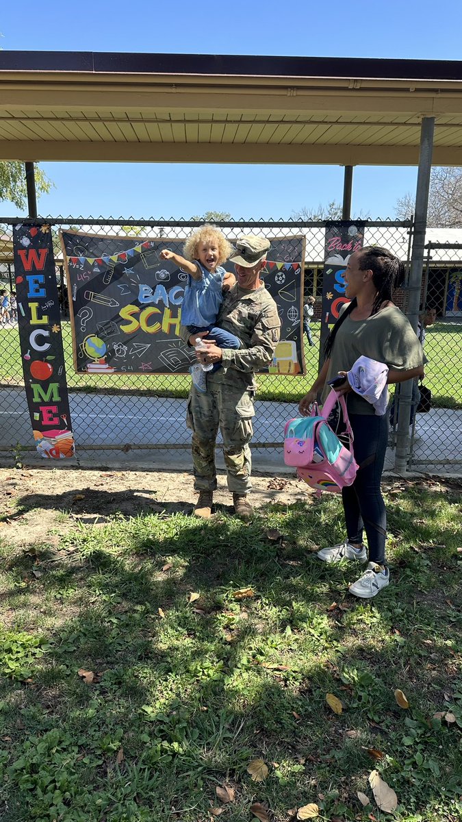nlmusd's tweet photo. Dulles kindergartner London got a special surprise at dismissal today as her dad David, a SFC of the United States Army National Guard, returned from his deployment to surprise her!

Great to see the family reunited. Have fun with dad London!

#NLMUnified https://t.co/uAxiEgrOjq