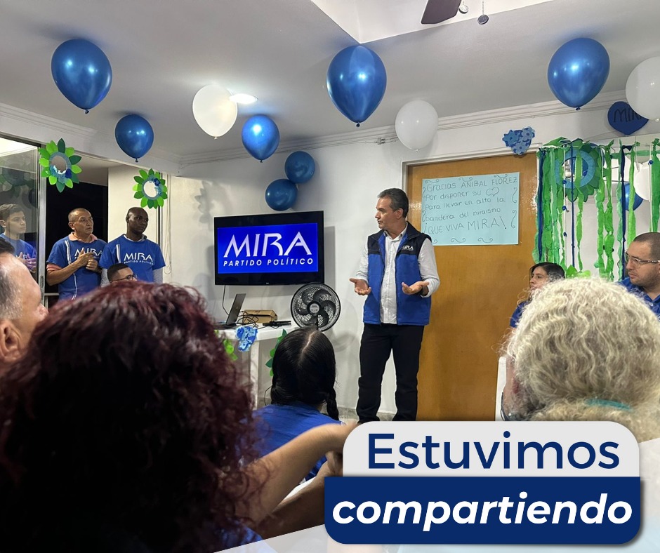 MontoyaAnibalF1's tweet photo. 🌟📸 Un Encuentro Significativo en el Barrio Florencia 📸🌟
Una jornada enriquecedora en el corazón del Barrio Florencia de la Comuna 5. Nuestro candidato Aníbal Flórez se reunió con la comunidad para escuchar sus voces y compartir perspectivas.

#ComunidadUnida #AníbalParaJAL85 https://t.co/aze976FHIp
