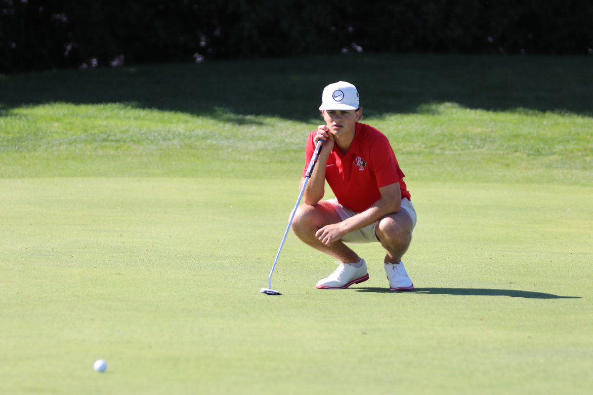 PFcardinals's tweet photo. The fall sports season is off to a great start. Jack Dias ‘25 shot even-par 35 and the team won 144-157 over West Springfield!⛳️#PopeFrancisPrep #RollPope https://t.co/Lz6SxOUeEK