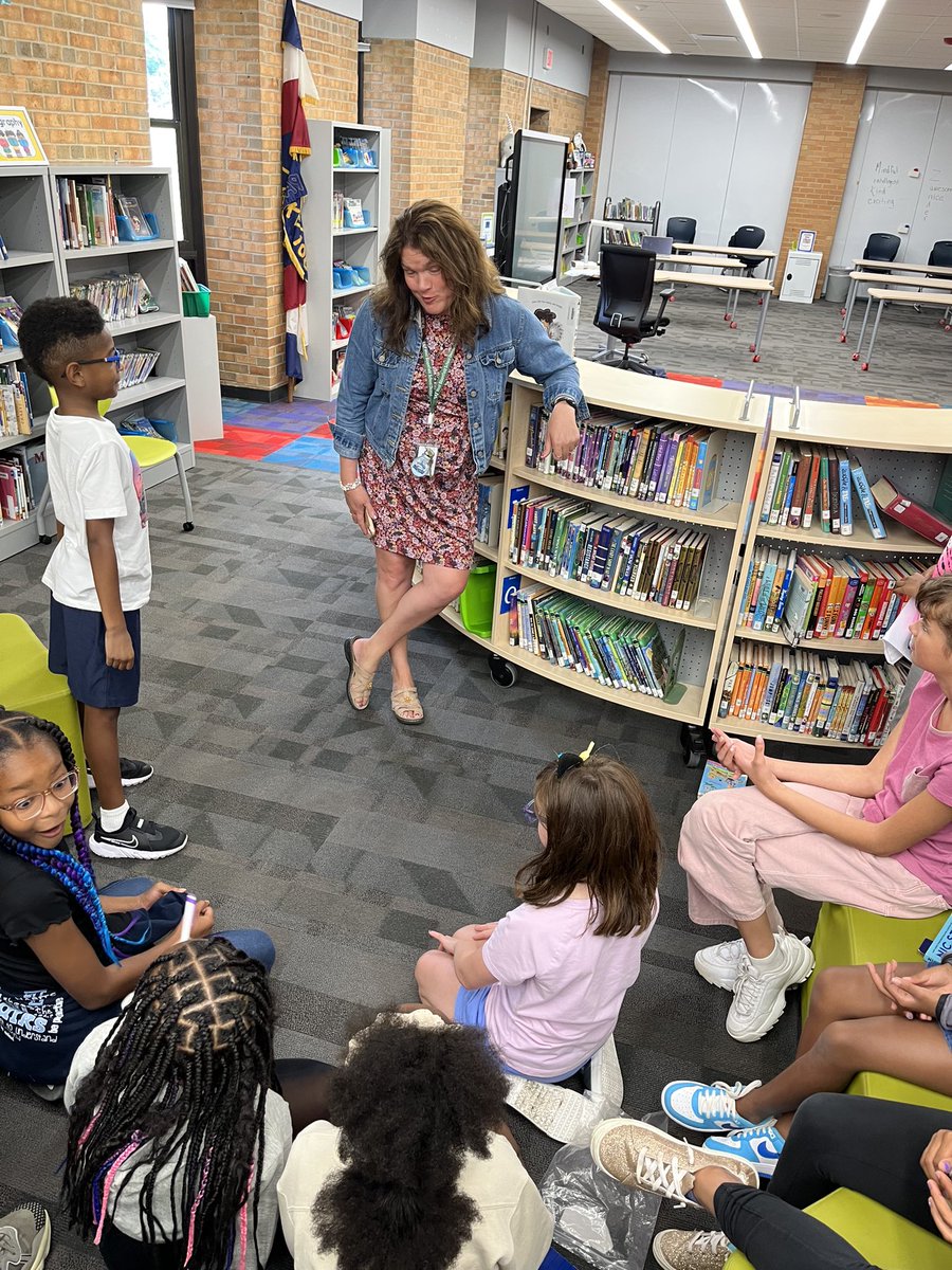 I cannot even begin to express how full my heart still is after our August Book Club meeting! We read Fast Pitch by Nic Stone and Amari and The Night Brothers by @bb_alston! I can’t wait for the next one! 🥰 @BlaineMcDowell @AllFourOneWB @aquinn123 thanks for joining! #onlywb