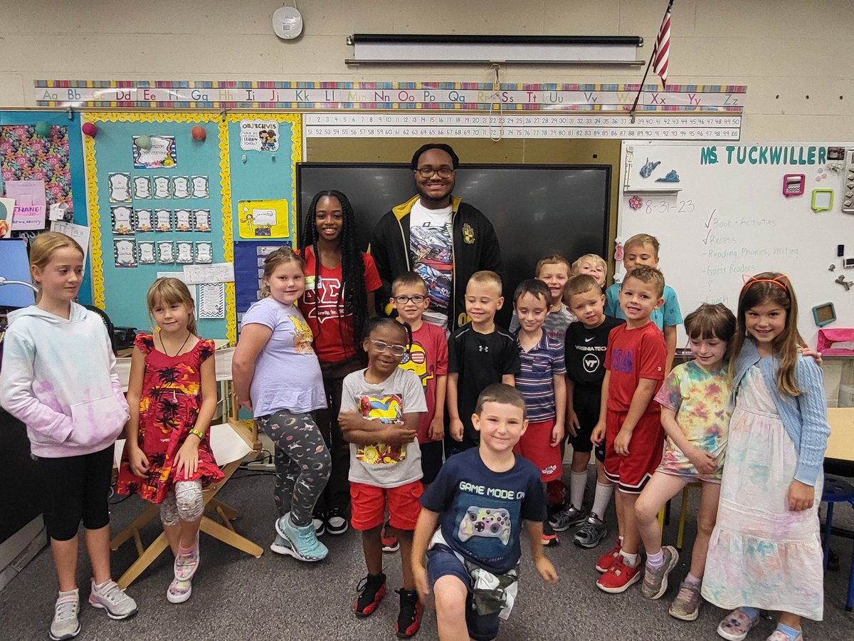 Thank you to the National Panhellenic Council at VT for coming and reading to us today!  <a href="/HardingAvenue/">Harding Avenue Elem</a>