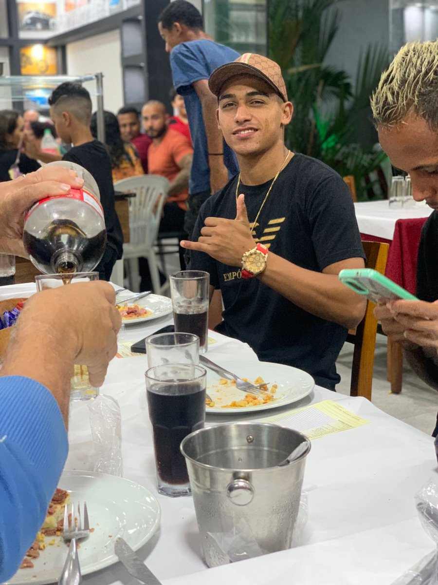 sheremetkaaa's tweet photo. dx nós viver em paz.🫶🏽😇🚀 https://t.co/5ttUaMrPfy