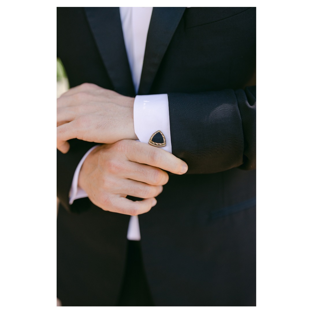 Just a groom swinging into his wedding day 🏌♂

#wedding #weddingideas #weddingphotographer #golf #sacramentowedding #sacramentophotographer