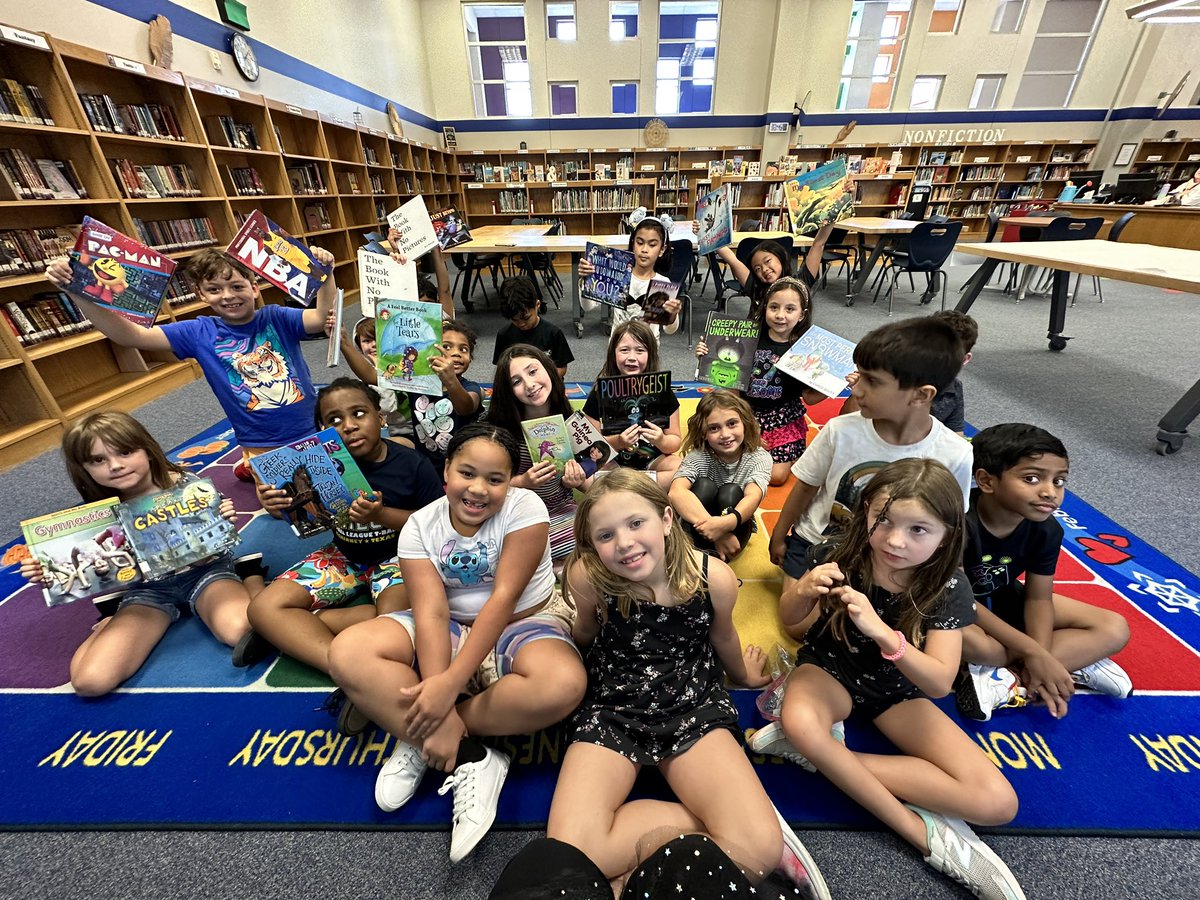 MrsBrubaker's tweet photo. @BennettBears 2nd graders joined me for a Book Party! 🎉🎈 We read @kwamealexander How to Read a Book and then celebrated with new books this week! #bennettlc #MISDreads #weareMcKinney #MyMISD https://t.co/QEHyoBsqG9