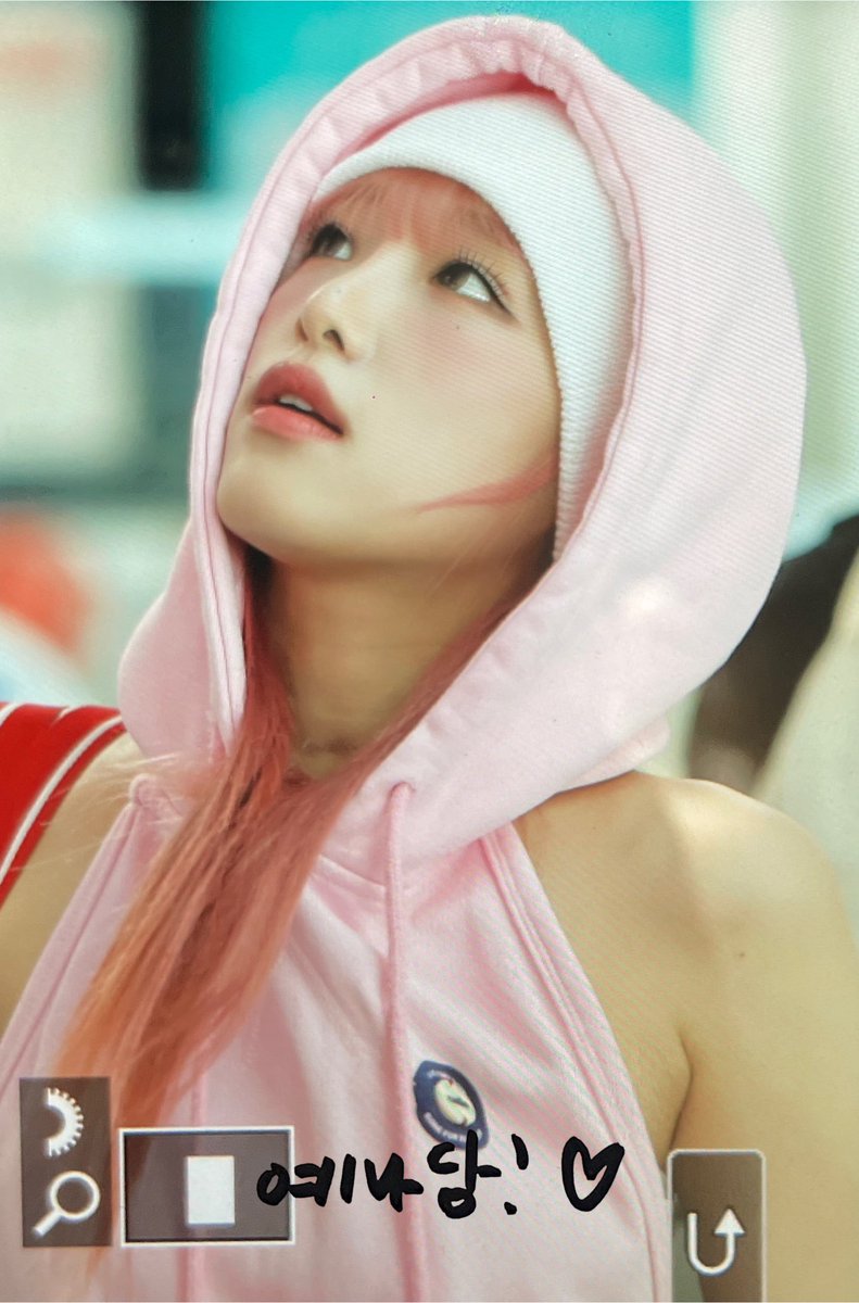 yours_1999x2001's tweet photo. 230901

잘 가다와 💗

#최예나 #예나 #YENA https://t.co/aMVgufLRGv