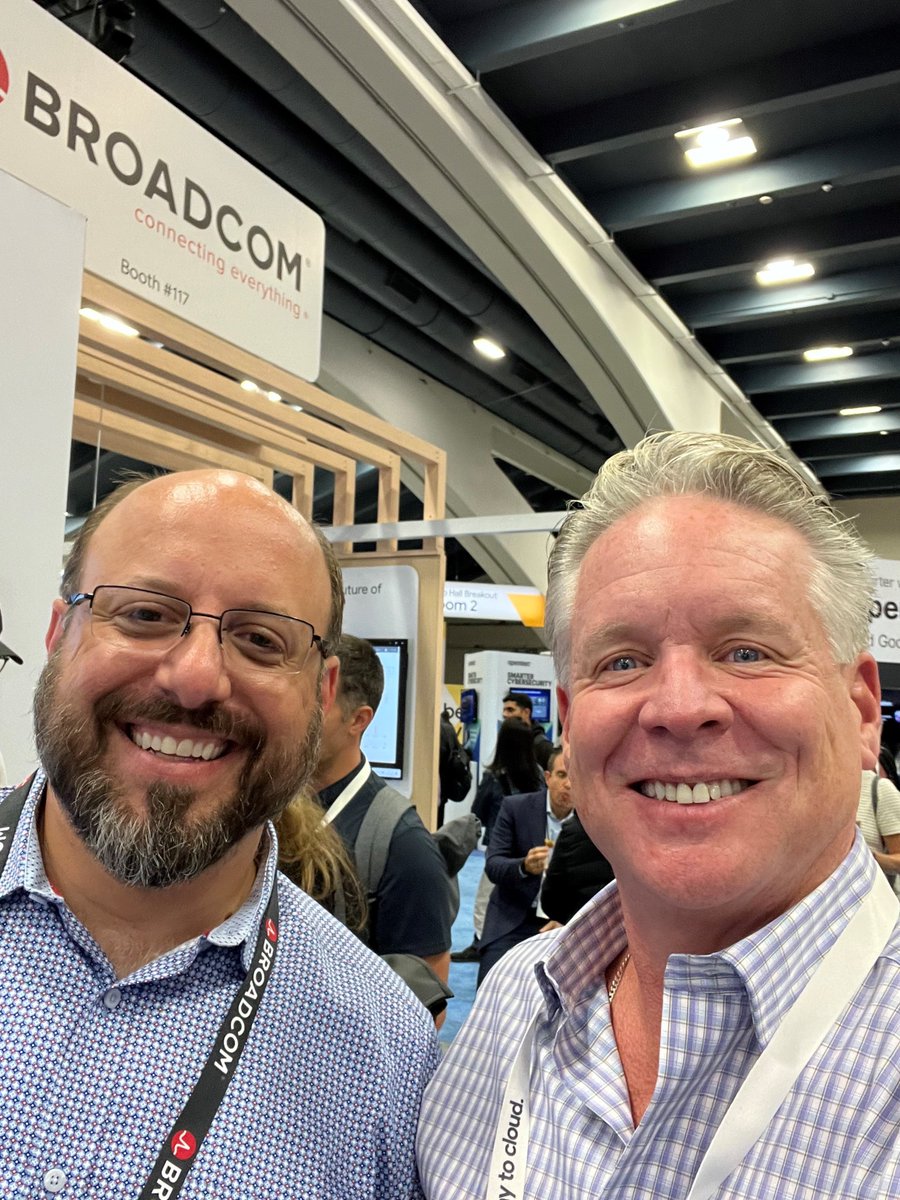 Broadcom's tweet photo. What an amazing week at #GoogleCloudNext! It was a blast catching up with customers, partners and colleagues. Thanks to all who attended our theater presentations, panels and breakout sessions to discuss all things #security, #infrastructure and #cloud. See you next year! 👋☁️ https://t.co/BAtEcJuHrT
