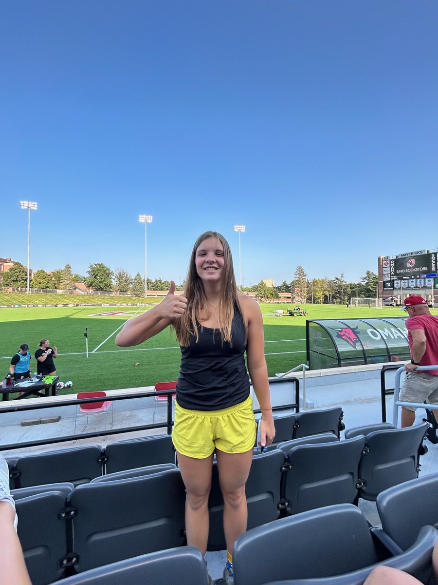 carinamonroe13's tweet photo. @OmahaSWM is supporting @OmahaWSOC!! go mavs! @OmahaSAAC https://t.co/JmTmL7xO9A