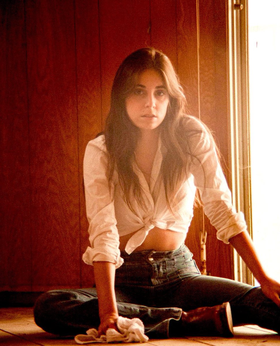 OnSilverRiver's tweet image. #OfCourseNot Just happened to be watching the Americans on Hulu the Obzelura commercial came on I tracked this Kristen down, wasn’t thinking of this at all. Can’t deny that I have many daughters who have more experience points than I do in this go round. #BadGirlJesusIssues 🌌🎶