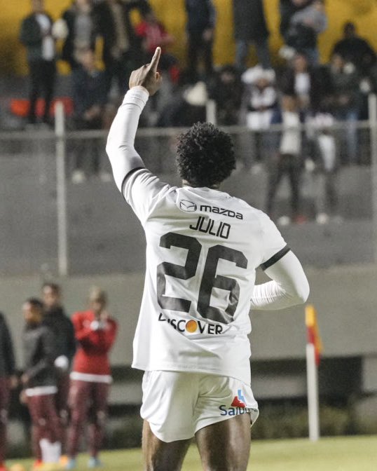 LiguistasGye_'s tweet photo. ESTO ES LIGA ESTO ES LIGA ESTO ES LIGA ESTO ES LIGA ESTO ES LIGA ESTO ES LIGA ESTO ES LIGA ESTO ES LIGA ESTO ES LIGA ESTO ES LIGA ESTO ES LIGA ESTO ES LIGA.

12 años pasaron no saben lo que espere este momento GRACIAS LIGA ❤️ https://t.co/GtBcOXRHjr