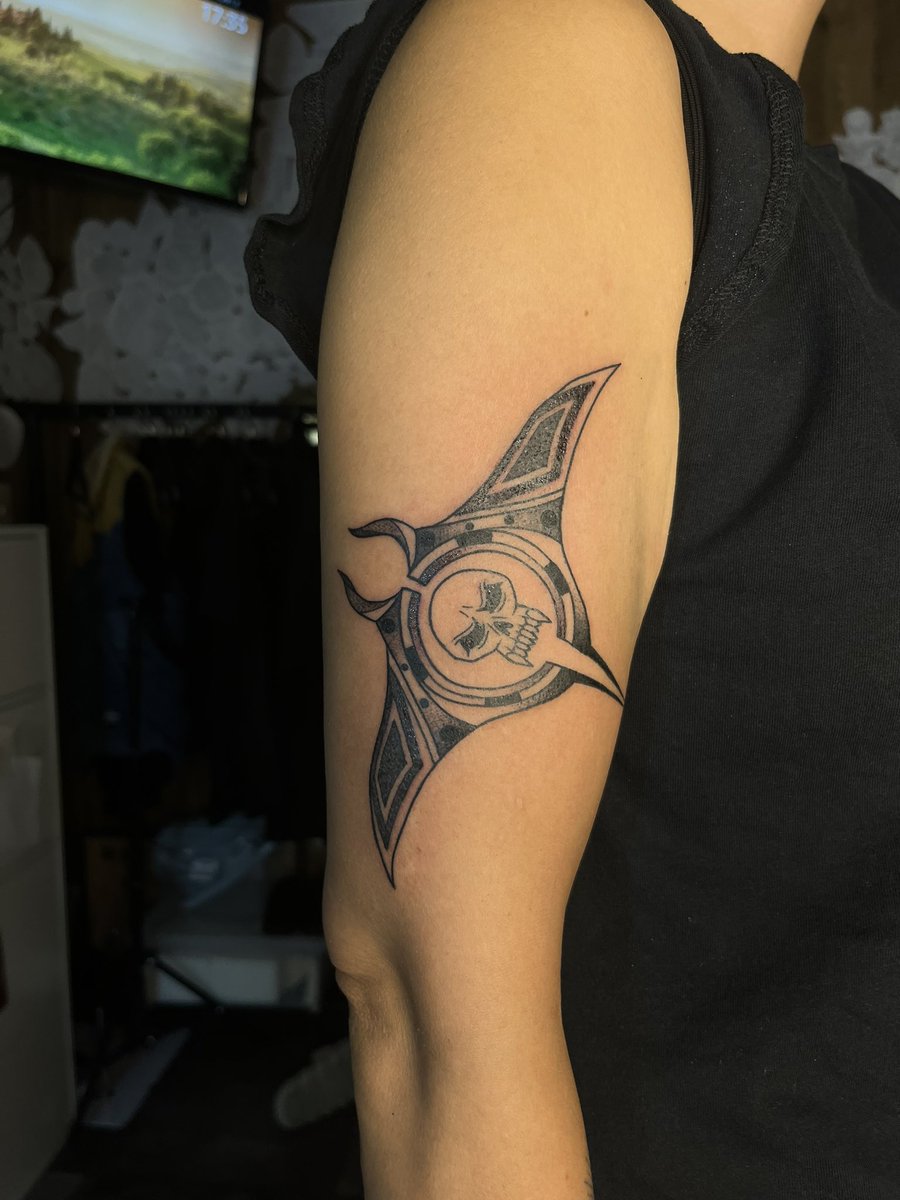 LunarOrbit's tweet photo. 御禄救🌻8月施術分まとめ✏️

work by @xhushix_orbit24 

#タトゥー #tattoo #刺青 #大阪 #大阪タトゥースタジオ #東大阪 #ゼルダの伝説 #マンタ #メカ #ファイヤー #カラー #カラータトゥー #ワンポイント #線画 #蝶々 https://t.co/xY53W2nBFQ