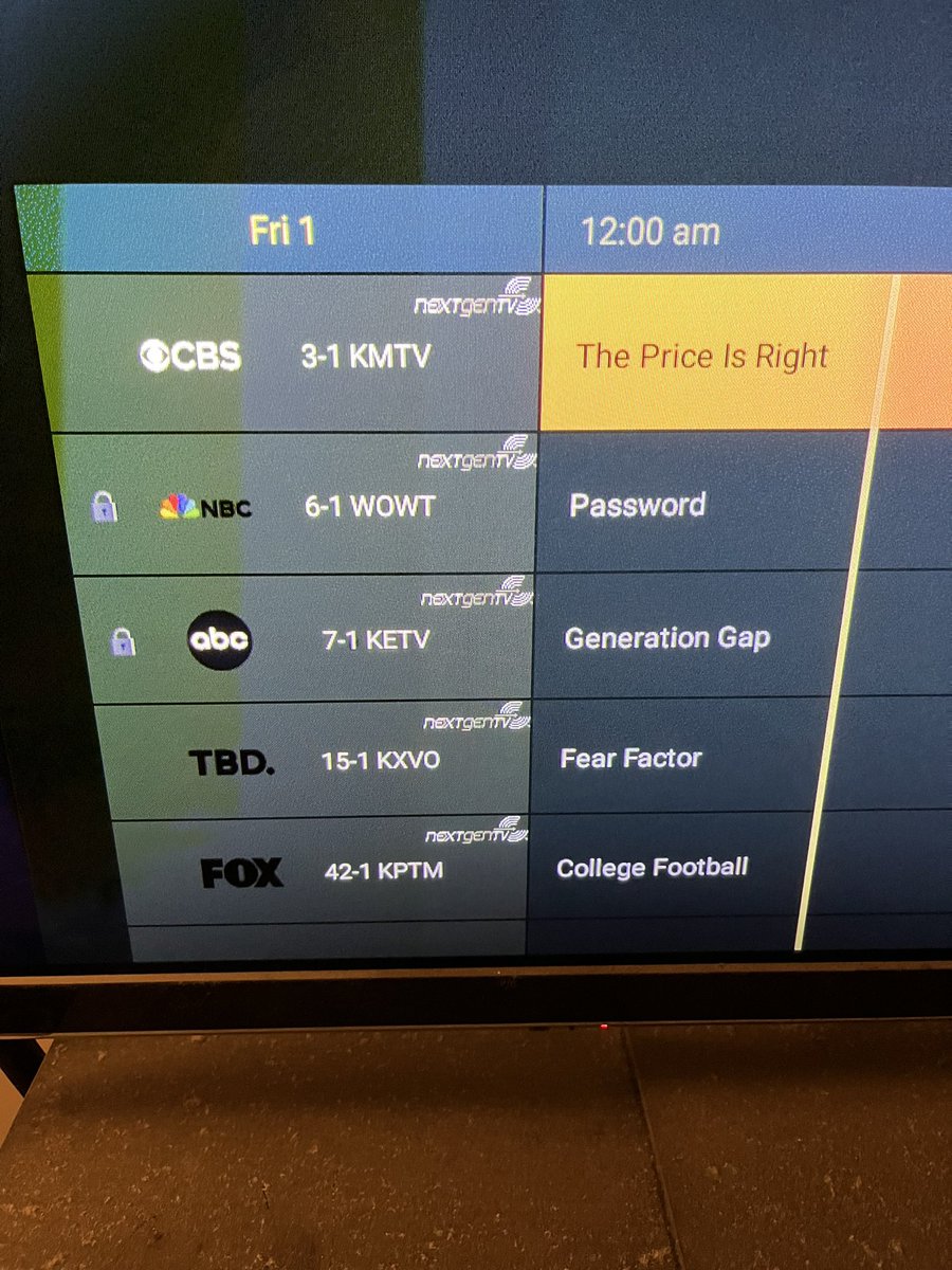 jbragg89's tweet photo. @markbarrington I just got my ADTH today as well. DRM decryption is NOT working here in Omaha. Also having some video stutters and audio sync issues with the Fox 42 netxgentv signal. https://t.co/NiVz3O5Ef8