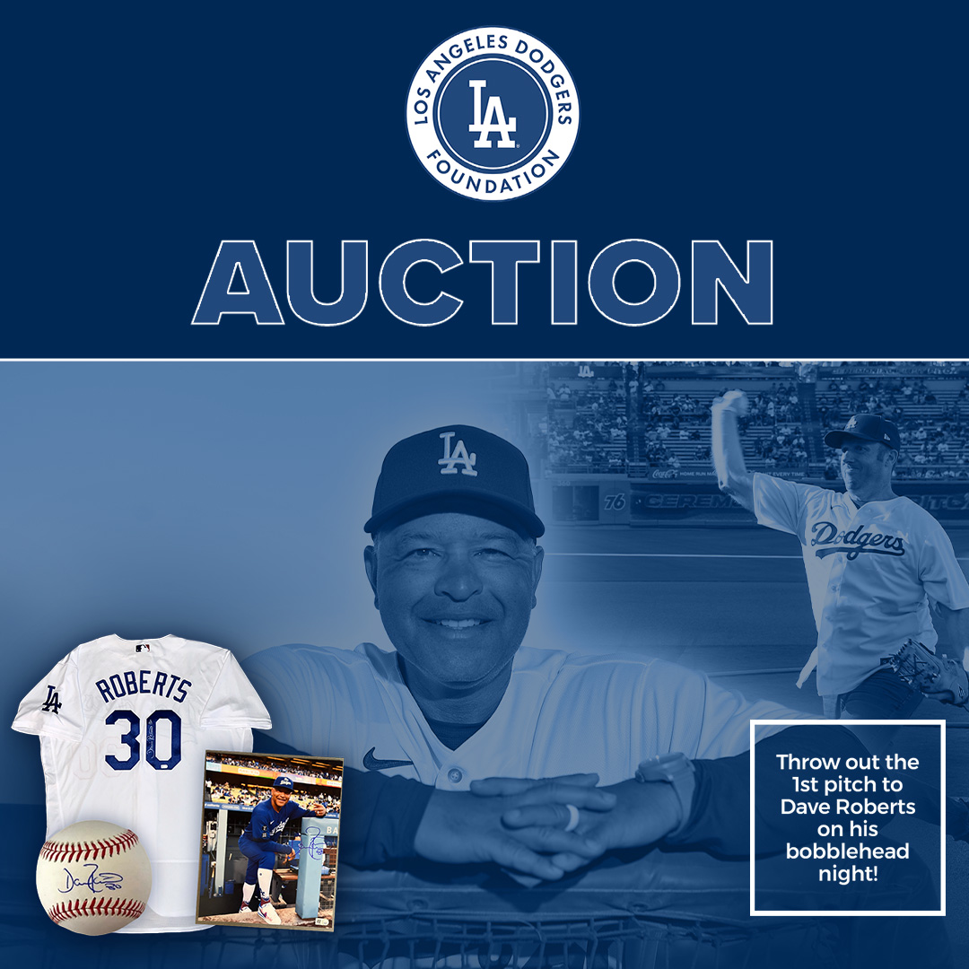 EXPERIENCE DAVE ROBERTS BOBBLEHEAD NIGHT WITH HIM ON 9/13/23