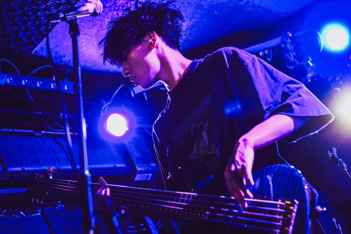 NIXCHAIN_BAND's tweet photo. 【📸Live Photo📸】
2023/8/26 柏616
柏616&柏04 pre. STRIKES BACK!!!!!
Photo by @yuuki_camera_
#NIXCHAIN https://t.co/xT1B3BtYJg