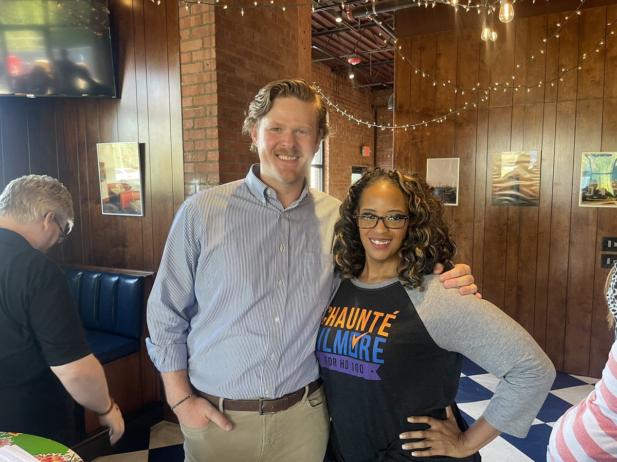 chauntegilmore's tweet photo. Had a great time at Represenative Forrest Bennett’s for HD 92 campaign kickoff. #teamForrest #teamchaunté https://t.co/nd0X2KJNyd
