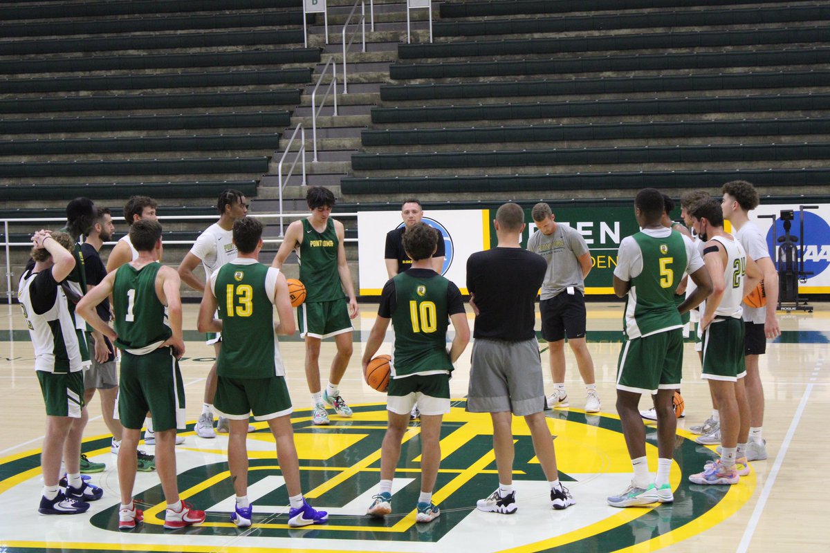 DAY 1️⃣ 

#GoSeaLions x #ThePoint 🟢🟡