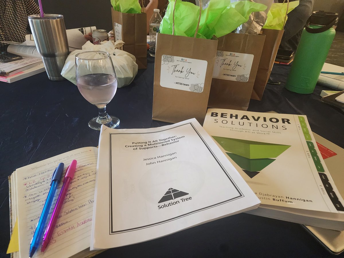 #CHECougars 🧡 Present ✅️ 
w @Jess_hannigan @JohnHannigan75 @SolutionTree learning & Creating a Multitiered System of Supports- Behavior for our campus 💚

Thanks @RichardsJoana @MeghanRLeach @Nia_Holland & @kfries17 for the welcome goodies 💗 #BehaviorSolutions #NEISDMTSS