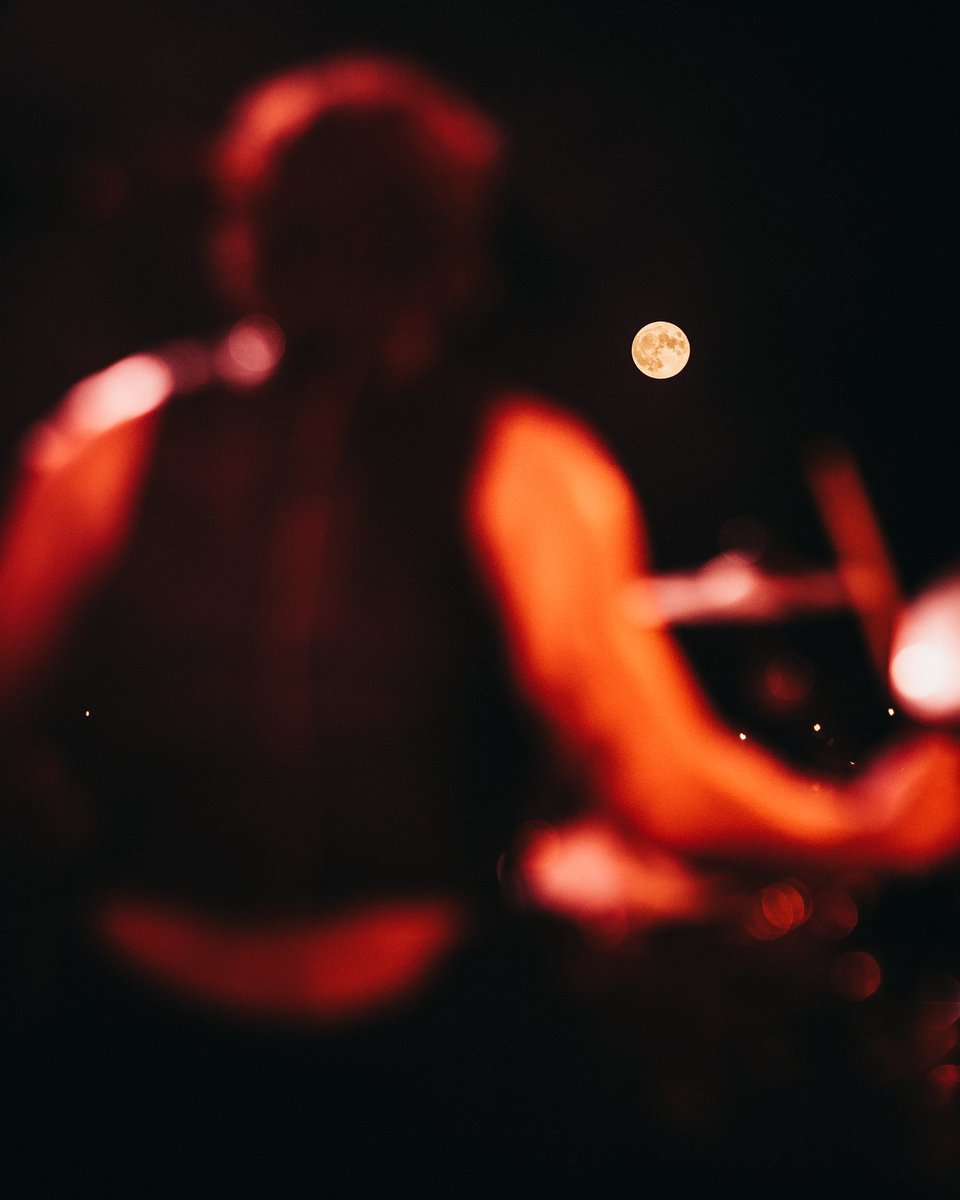 A blue moon over Indianapolis with a sprinkling of magic from Minneapolis 💙