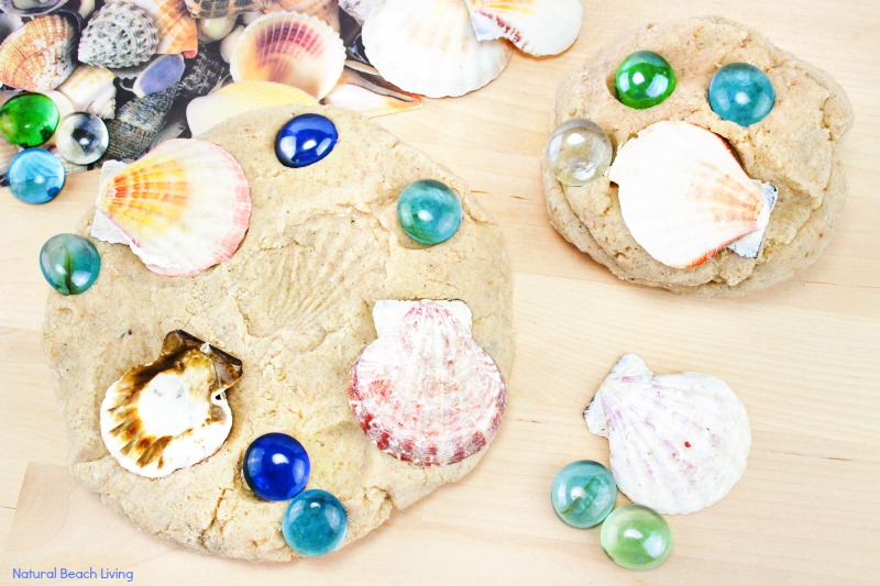 Can’t make it to the shore today? Let’s make sand play dough for fun in the back yard and a taste of the beach! buff.ly/3Y6ir95