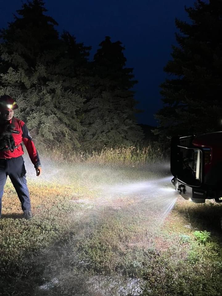 Back to basics with our Brush Truck! Taking in the last of the warm weather training nights while we still can 🔥