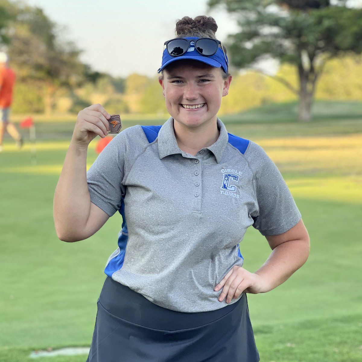 Circle Lady T-Bird Golf tweet media