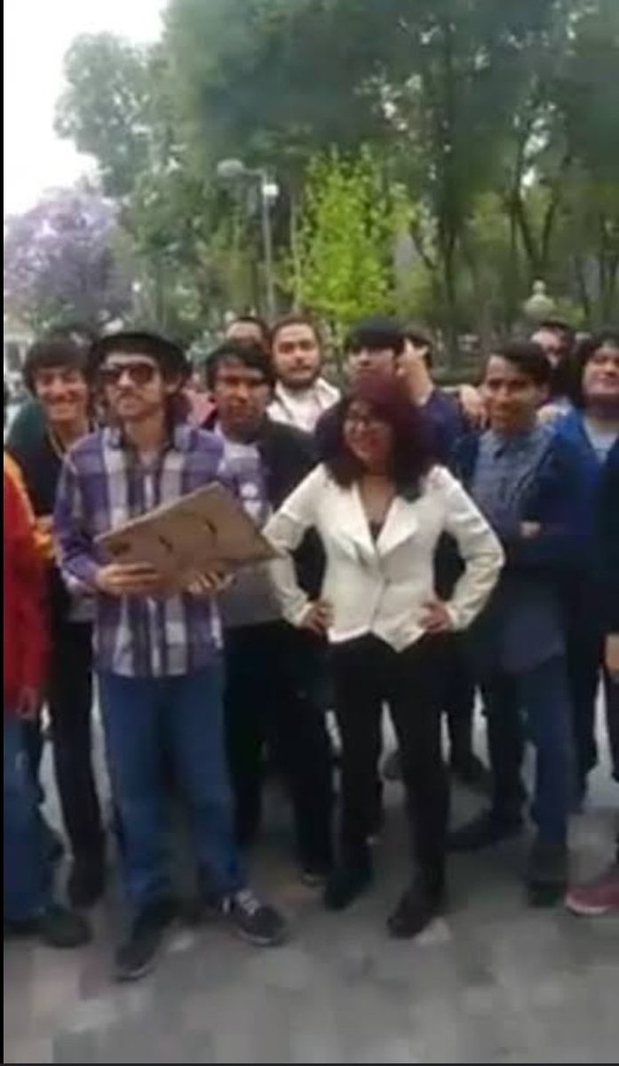 nextgen_genius's tweet photo. @KDVKDIX88348FUU No lo dudes, ¿recuerdas el Doomcon?, era puro prieto acomplejado. https://t.co/41hguN73vV