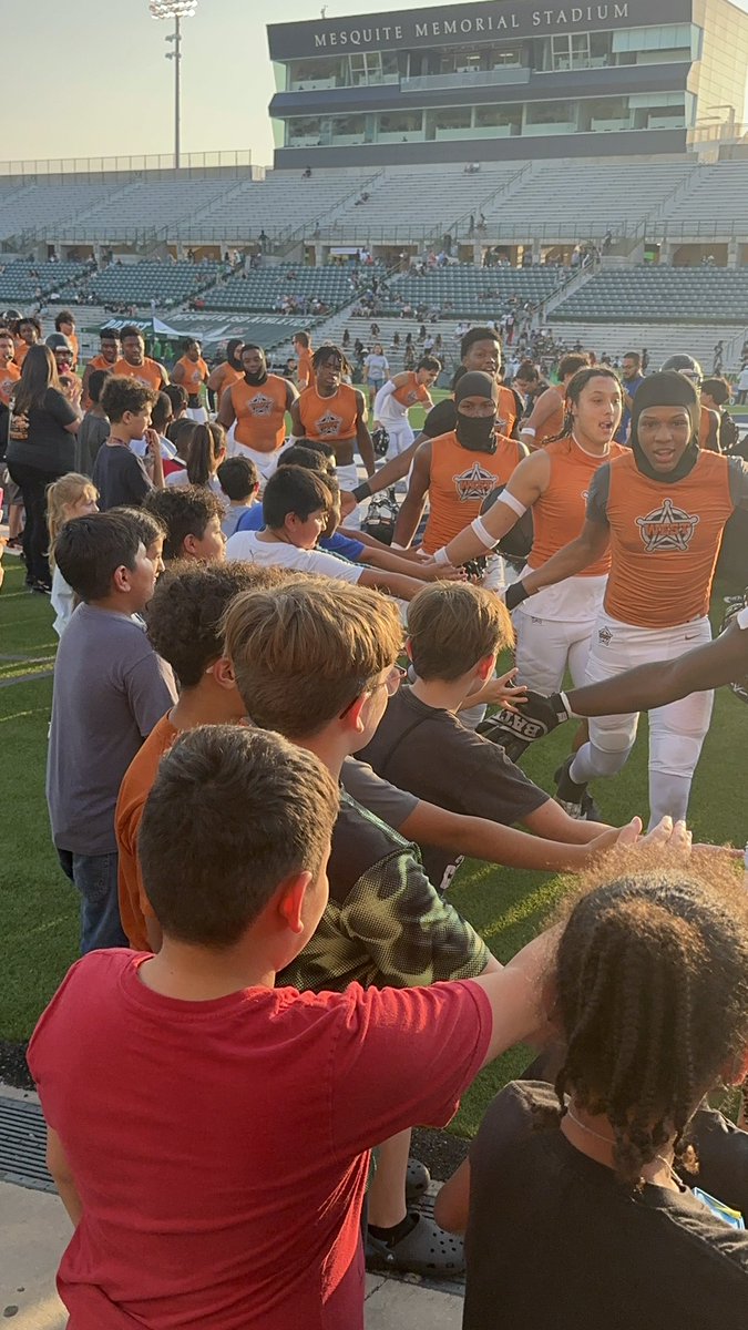 CgossM's tweet image. Lil Wrangler Night #WestSideBestSide #Commitment2Community #MISDExcellence