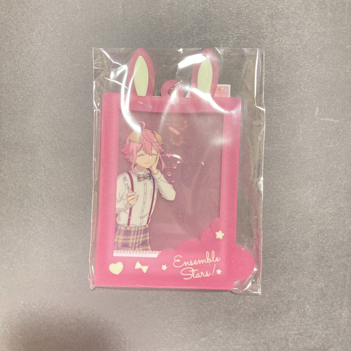 _krbs_hrac_'s tweet photo. あんスタ ぱしゃこれ クリカ エモカ ギラカ ぱしゃっつ デコステ ぺたこれ メタルチャーム 特典 箔押 SP

譲→桃李 弓弦

求→同異種紅郎 なずな HiMERU (固ツイ絵柄優先)>一部Eden
or
桃李:1700+送料
弓弦:1100+送料 https://t.co/LqwEiOaUPm