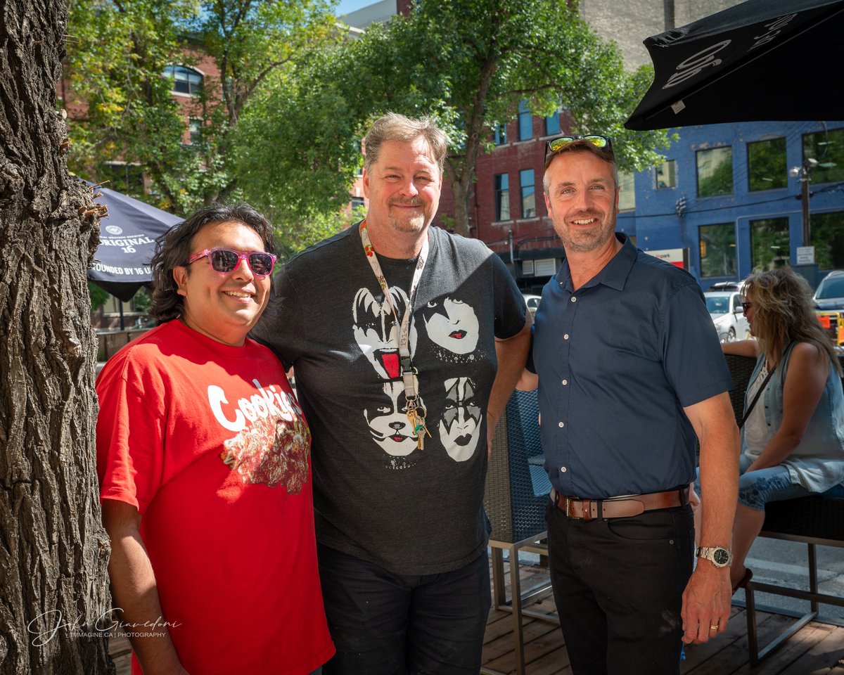 JoshGiesbrecht1's tweet photo. #tbt to @ashdownmarket first Block Party 🎉 🤠🙌🏾 Thanks to all the musicians that shared their talent with us. Thanks @Vivs4PDW &amp; @Hermanos_Wpg for helping us put this together! Thanks @smith4lag &amp; Bernadette Smith for stopping by @Ex_District_Wpg #wpg #downtown #summer https://t.co/WYoU0d9N1u