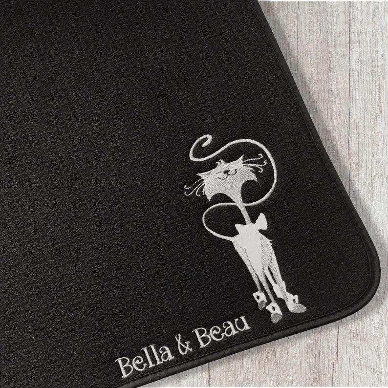 HandbagsByDyana's tweet image. Personalized Pet Placemat - Cat Feeding Mat - Cat Bowl Mat - Pet Feeding Mats - Pet Food Mats - Personalized Cat Mat -- Absorbent
etsy.com/listing/295244…
#tuxcedocatmat #Catmat